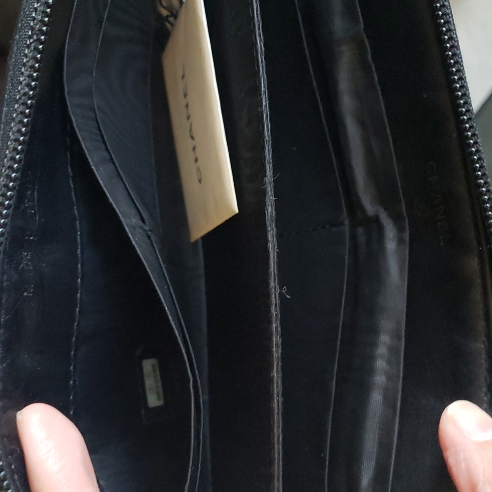 Authentic Pre-owned Chanel Caviar Leather Long Zippy Wallet - Picture 15 of 16